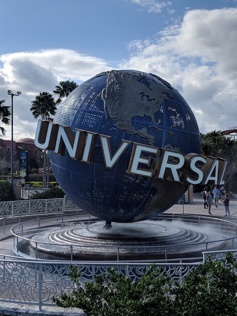 picture of Universal's sign